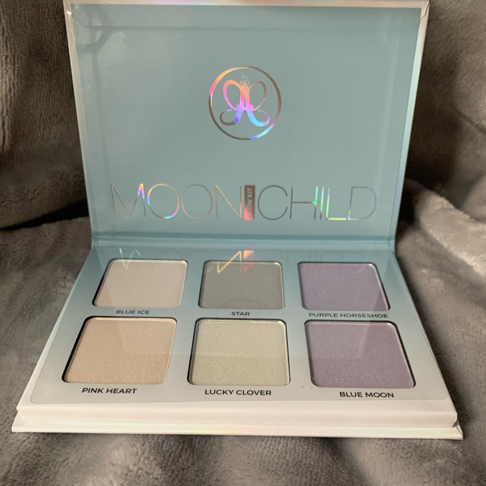 Anastasia Beverly Hills Moon Child Glow Kit